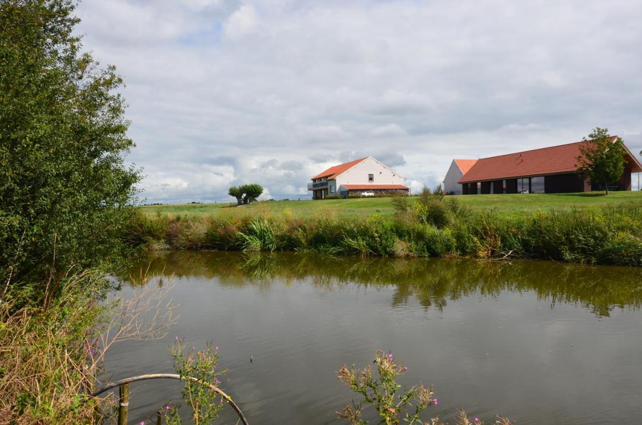 Oversteekhof Roesbrugge-Haringe Buitenkant foto